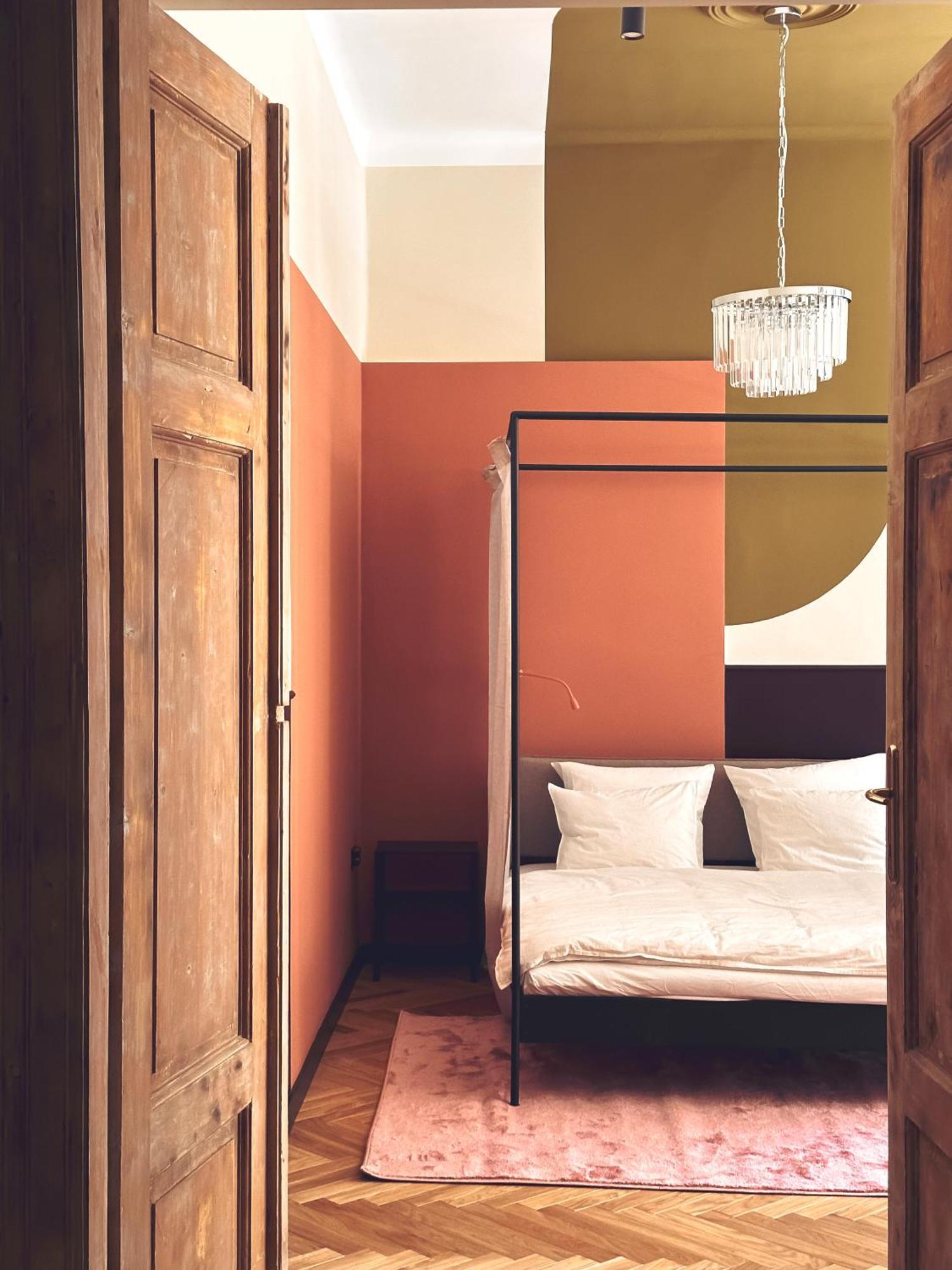 Quiet Luxury On Florianska Apartment Krakow Luaran gambar