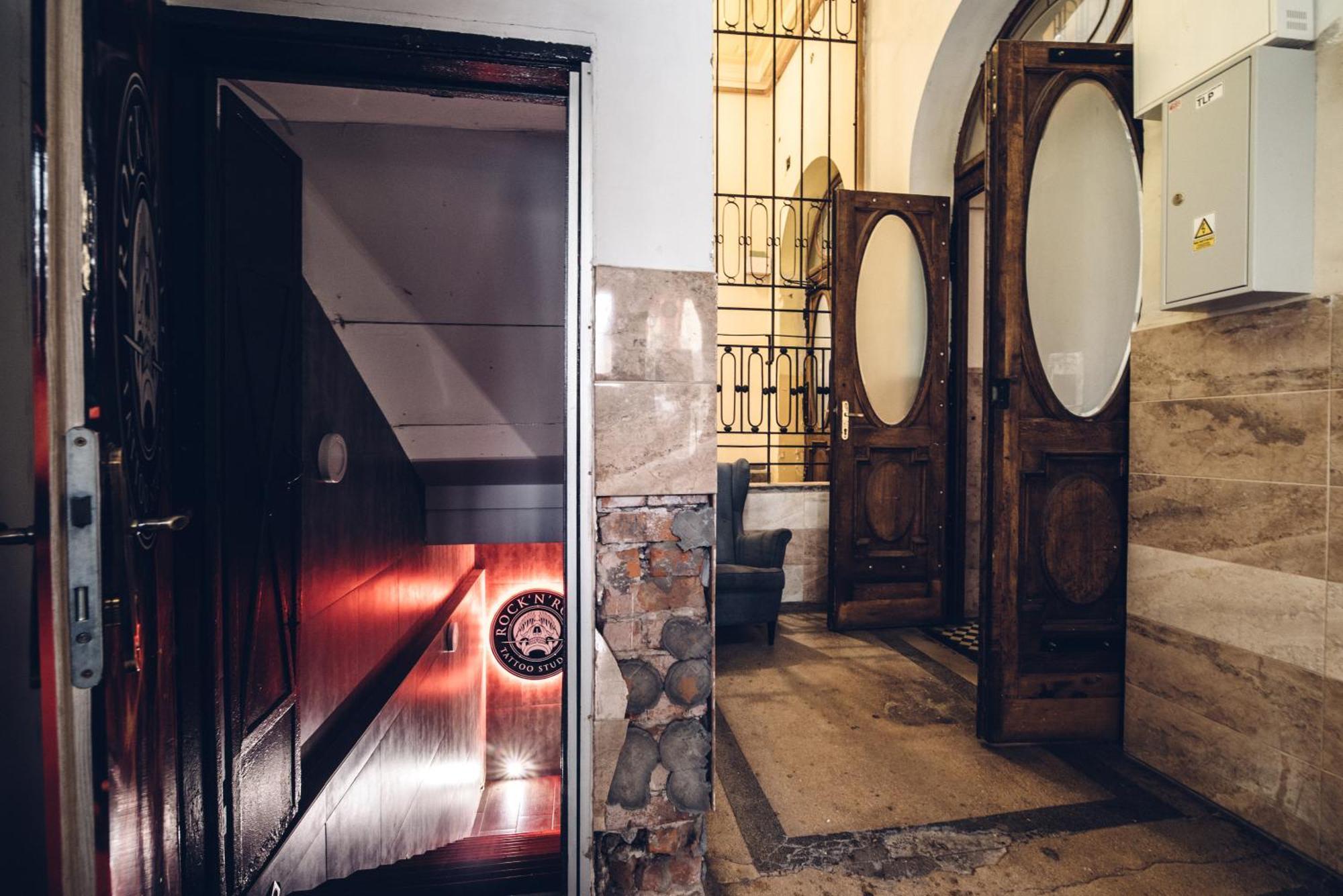 Quiet Luxury On Florianska Apartment Krakow Luaran gambar
