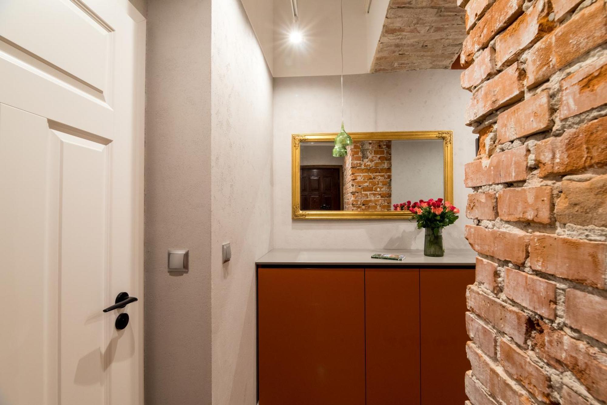Quiet Luxury On Florianska Apartment Krakow Luaran gambar