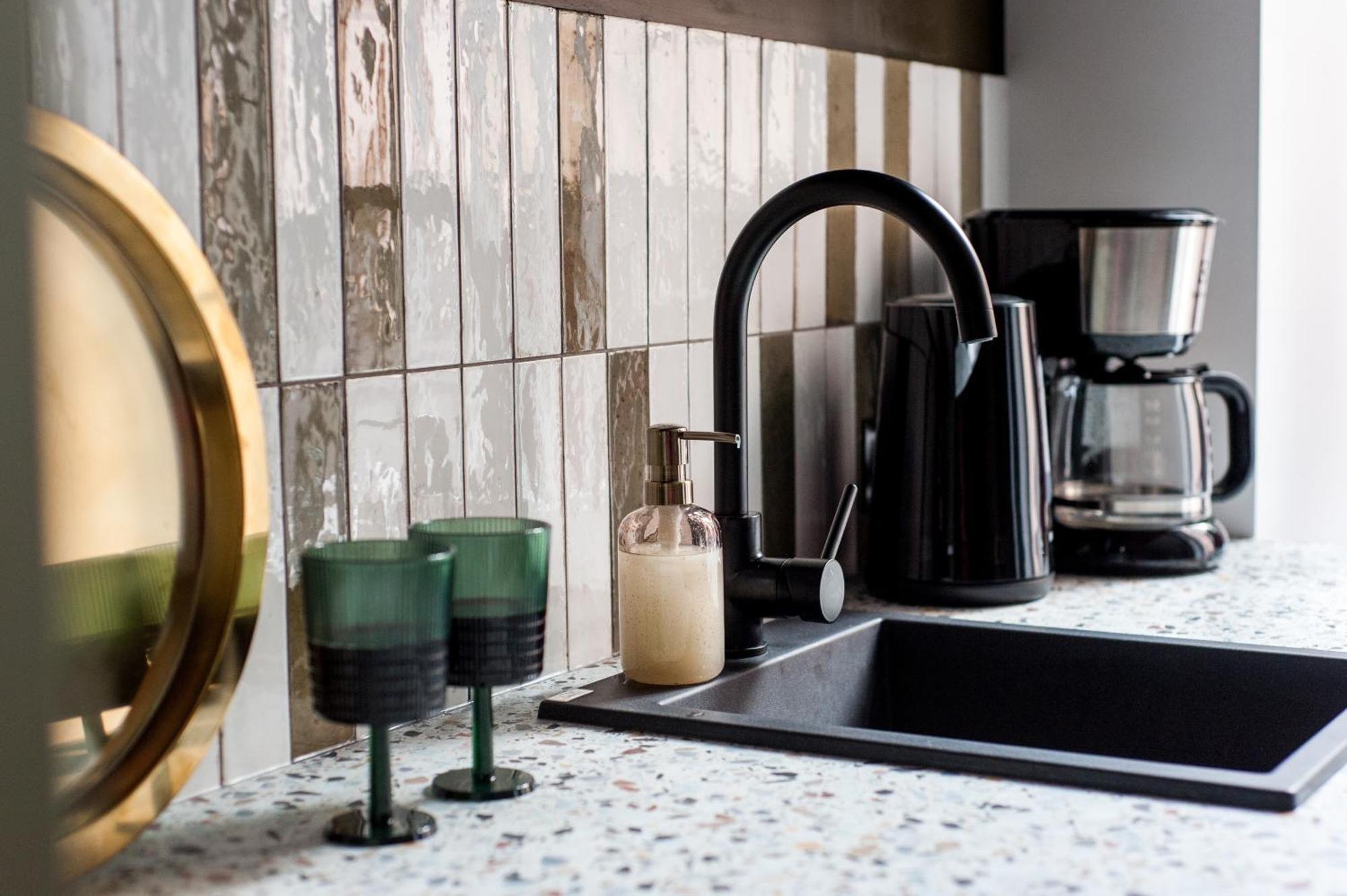 Quiet Luxury On Florianska Apartment Krakow Luaran gambar