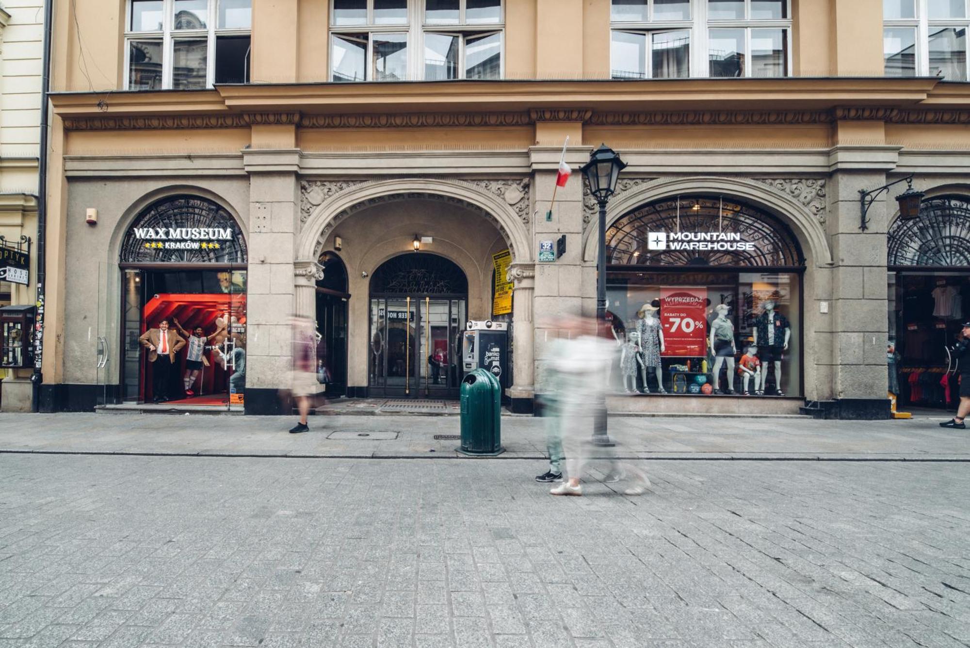 Quiet Luxury On Florianska Apartment Krakow Luaran gambar